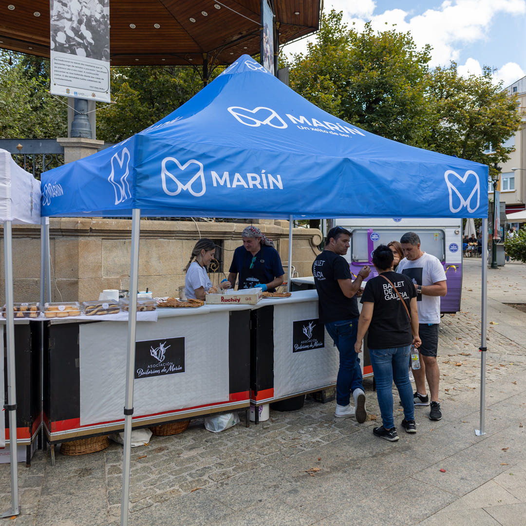 Carpa plegable personalizada para el Concello de Marín - Agarimo Comunicación